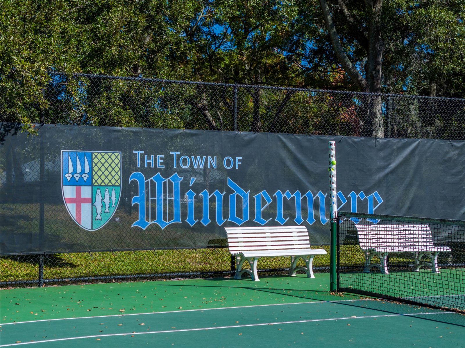 Town of Windermere tennis courts signage